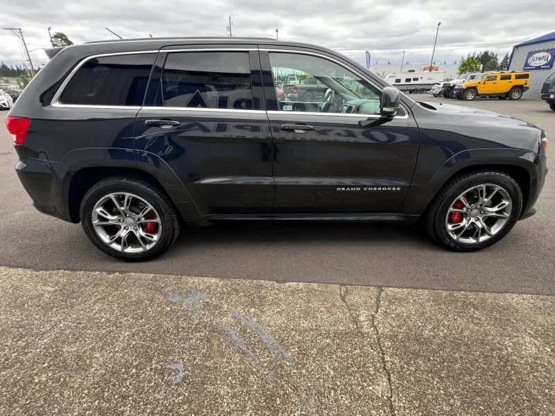 Used 2012 Jeep Grand Cherokee SRT8 w/ Luxury Group II AWD/4WD image 6