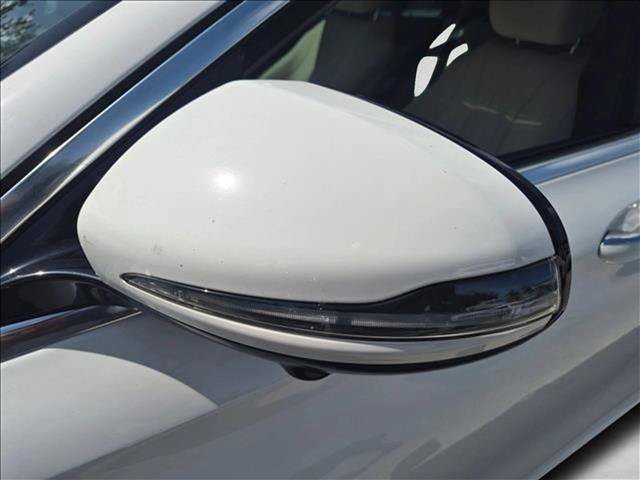 Used 2020 Mercedes-Benz E 350 Sedan image 9