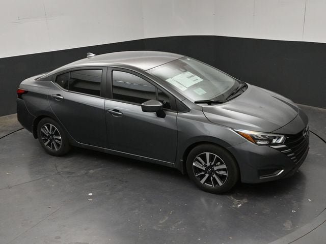 New 2025 Nissan Versa SV w/ Trunk Package FWD image 17
