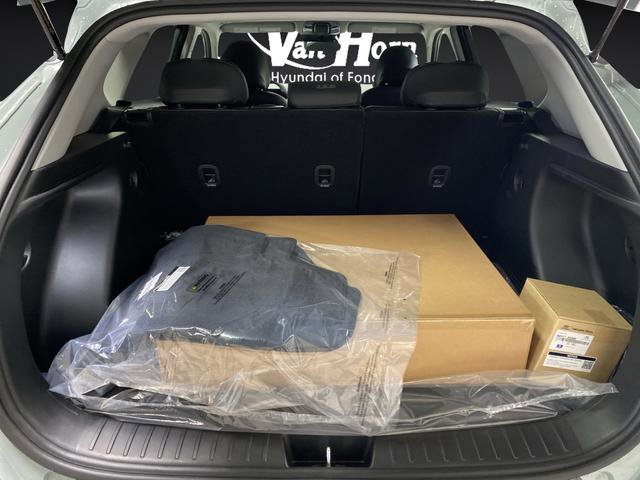 New 2026 Hyundai Kona SEL Premium image 14