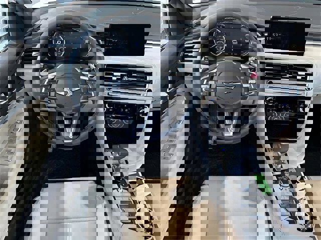 New 2026 Genesis G70 2.5T image 3