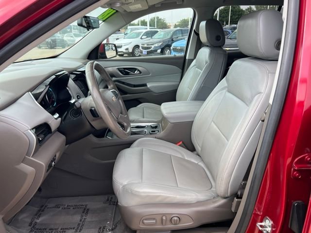 Used 2018 Chevrolet Traverse LT image 11