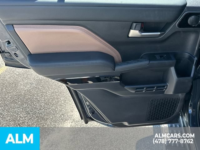 Used 2026 Toyota 4Runner Limited AWD/4WD image 26