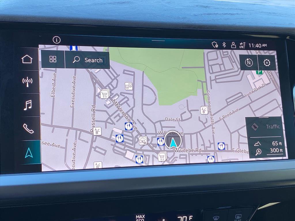 Used 2023 Audi Q4 e-tron Premium Plus w/ Premium Plus image 16