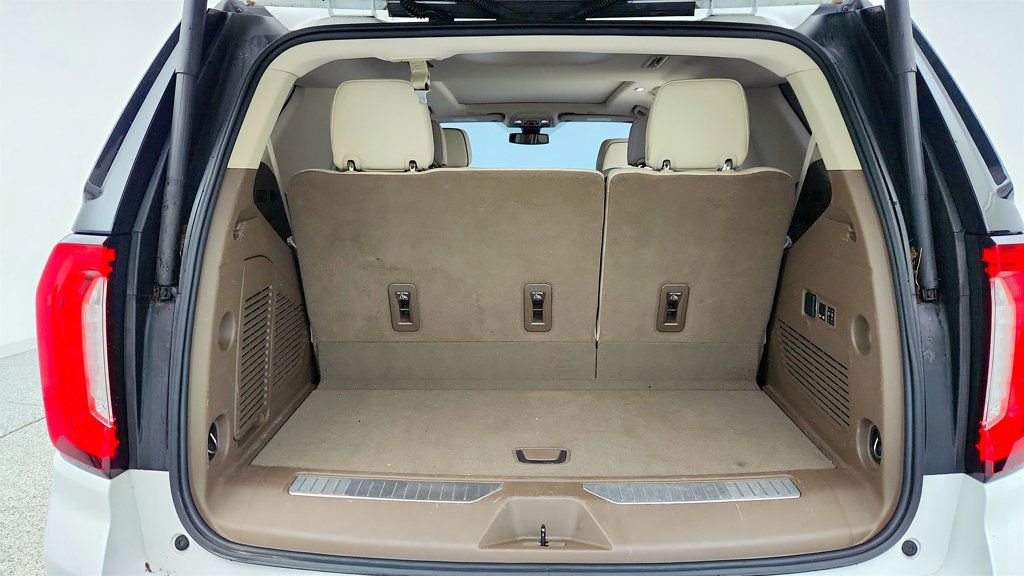 Used 2022 GMC Yukon Denali image 22
