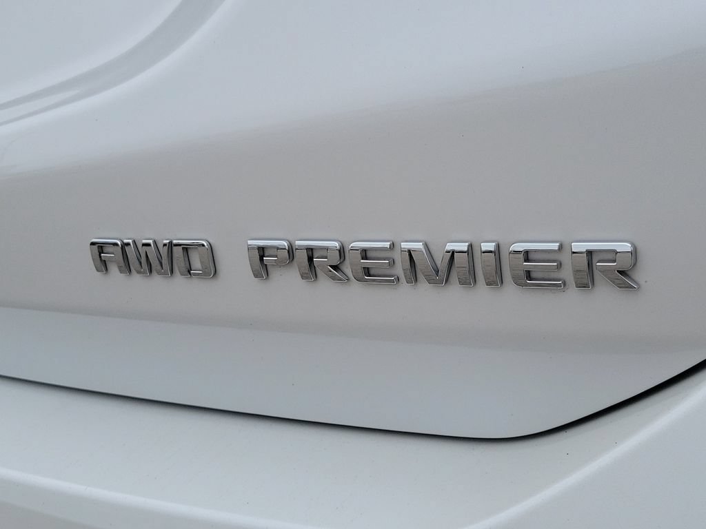 Used 2022 Chevrolet Equinox Premier AWD/4WD image 6