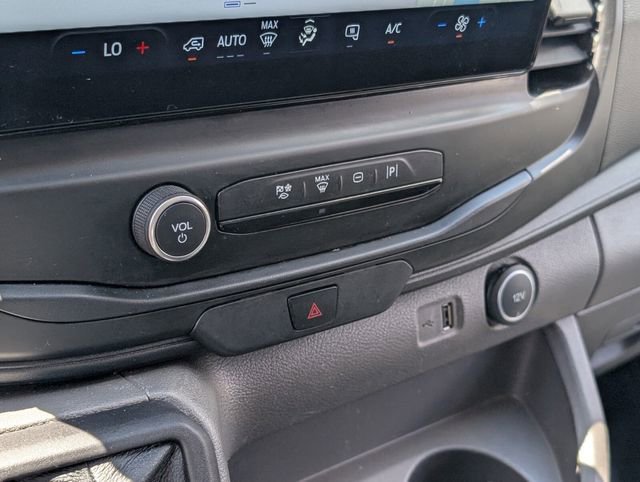 Used 2022 Ford Transit 250 Low Roof image 19