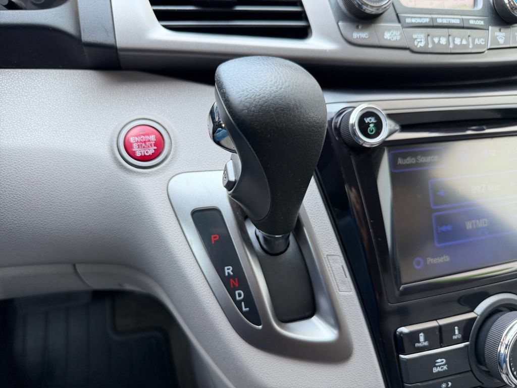 Used 2016 Honda Odyssey SE image 28