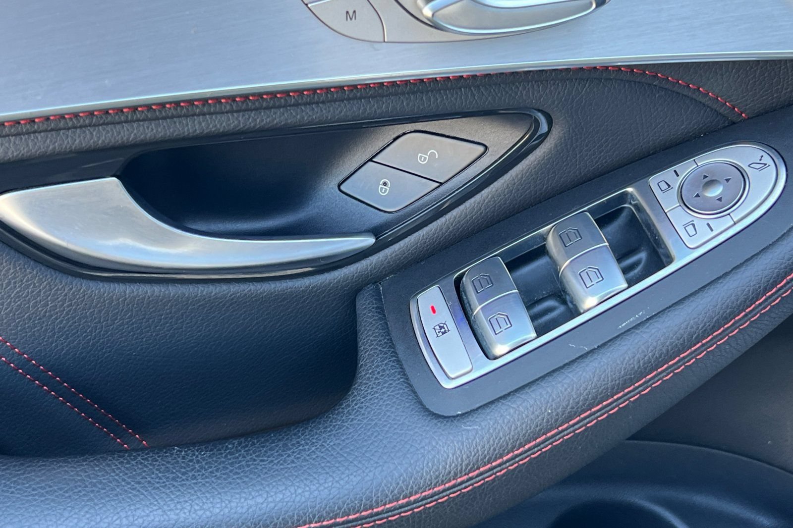 Used 2020 Mercedes-Benz GLC 43 AMG 4MATIC image 15