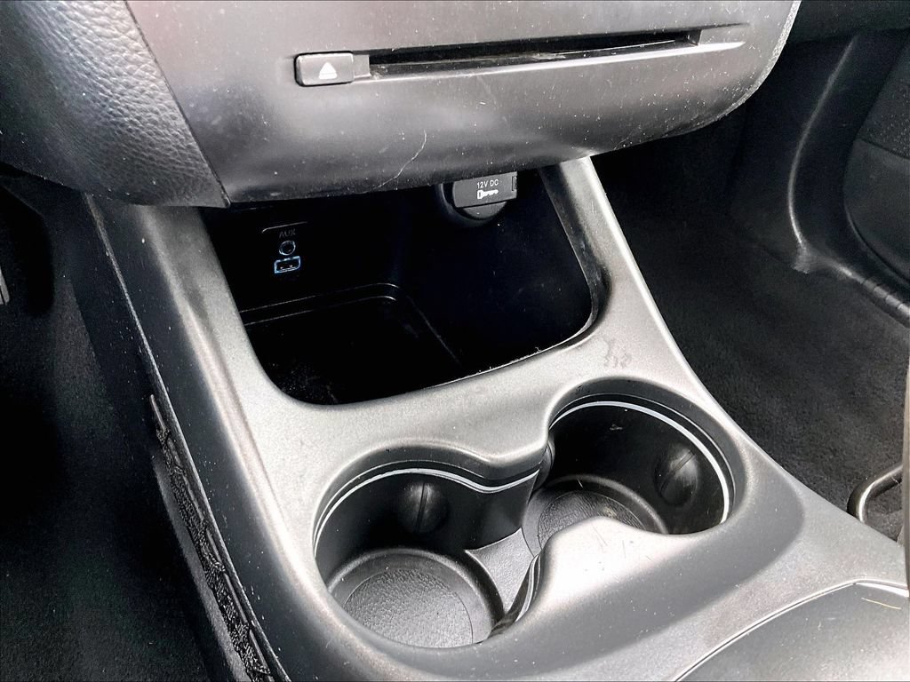 Used 2019 Dodge Journey SE FWD image 33
