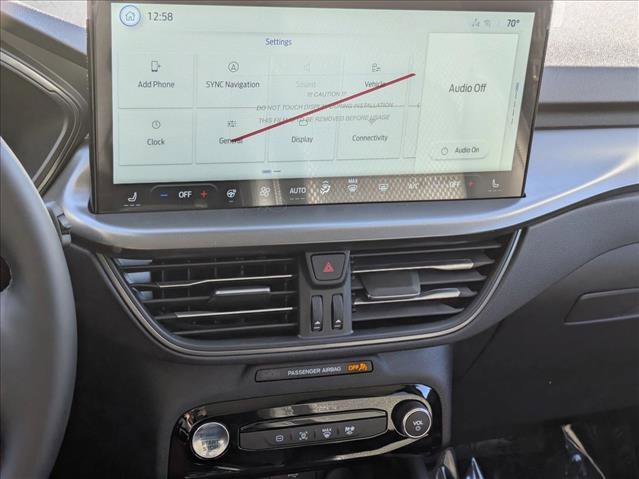 New 2026 Ford Escape SE w/ Class II Trailer Tow Package image 14