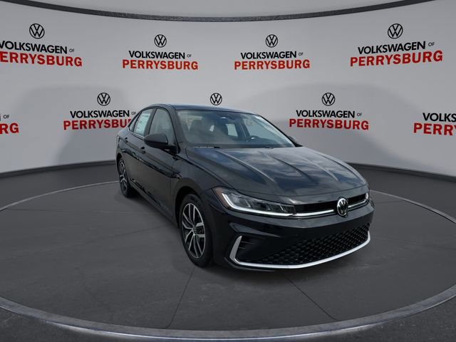 New 2026 Volkswagen Jetta SE image 3