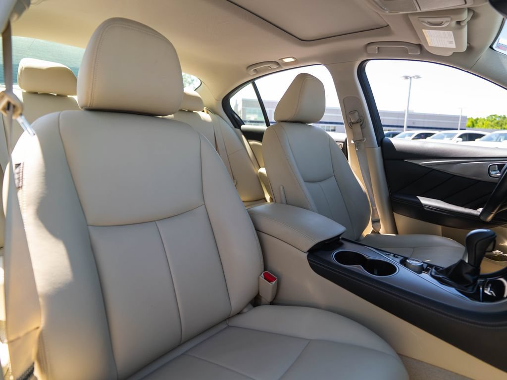Used 2015 INFINITI Q50 Premium w/ Navigation Package AWD/4WD image 21