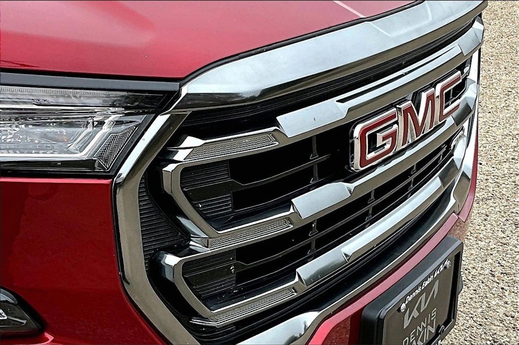 Used 2024 GMC Terrain AT4 w/ Infotainment Package II image 30