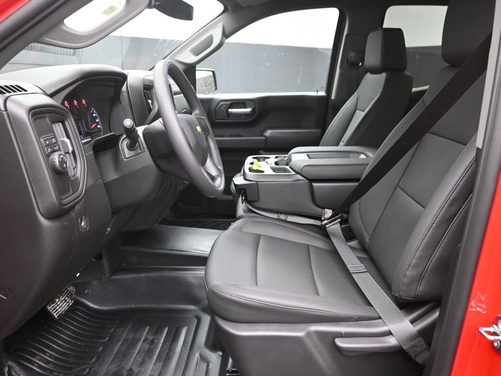 New 2026 Chevrolet Silverado 1500 W/T image 13