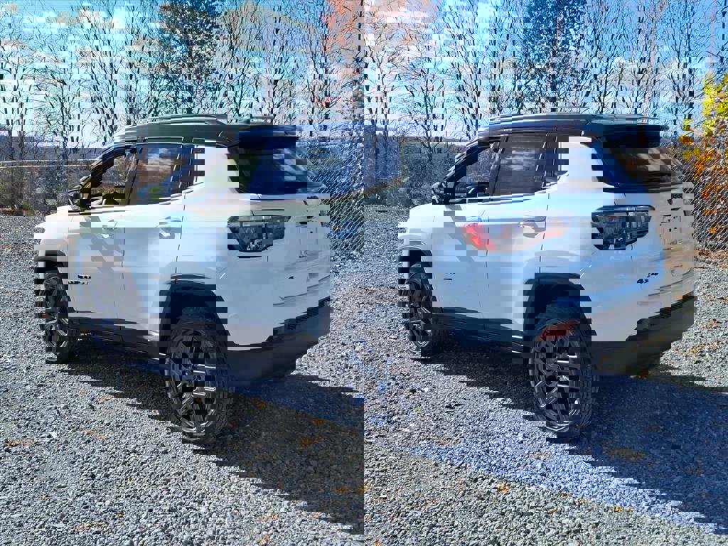 New 2026 Jeep Compass Limited image 3