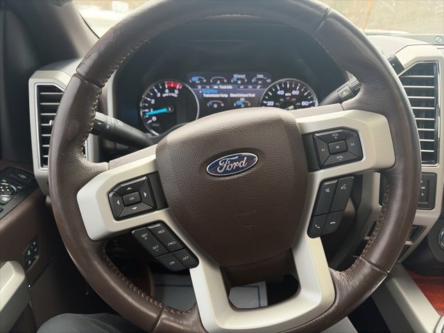Used 2020 Ford F350 King Ranch w/ FX4 Off-Road Package image 28