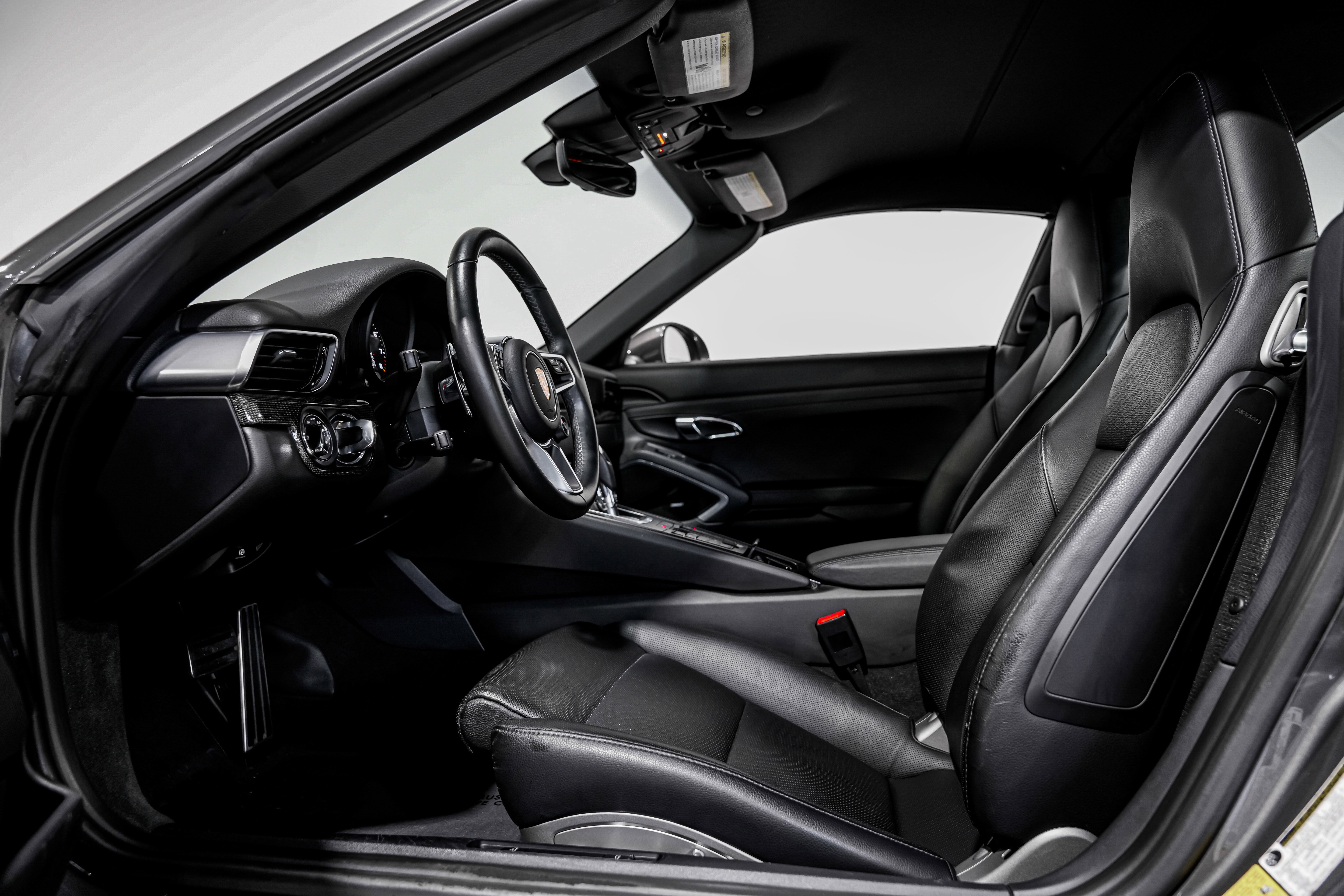 Used 2017 Porsche 911 Targa 4S image 19