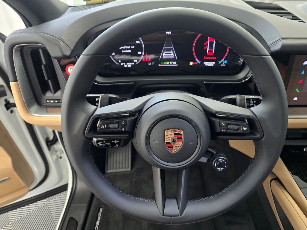 New 2025 Porsche Cayenne E-Hybrid Coupe image 16