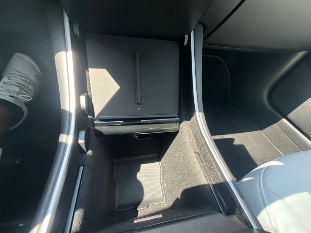 Used 2018 Tesla Model 3 Long Range AWD/4WD image 40