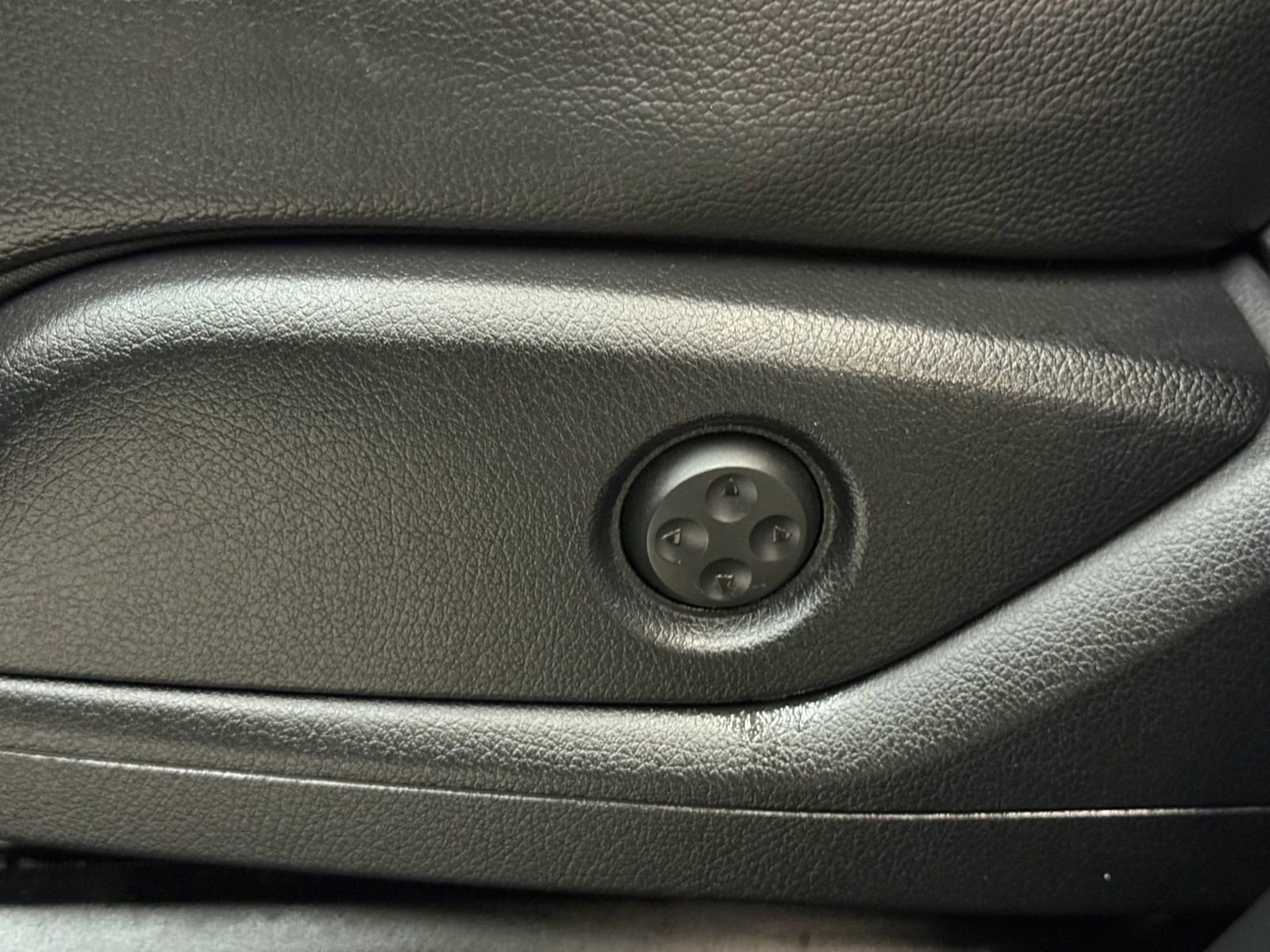 Used 2013 Mercedes-Benz ML 350 2WD image 27