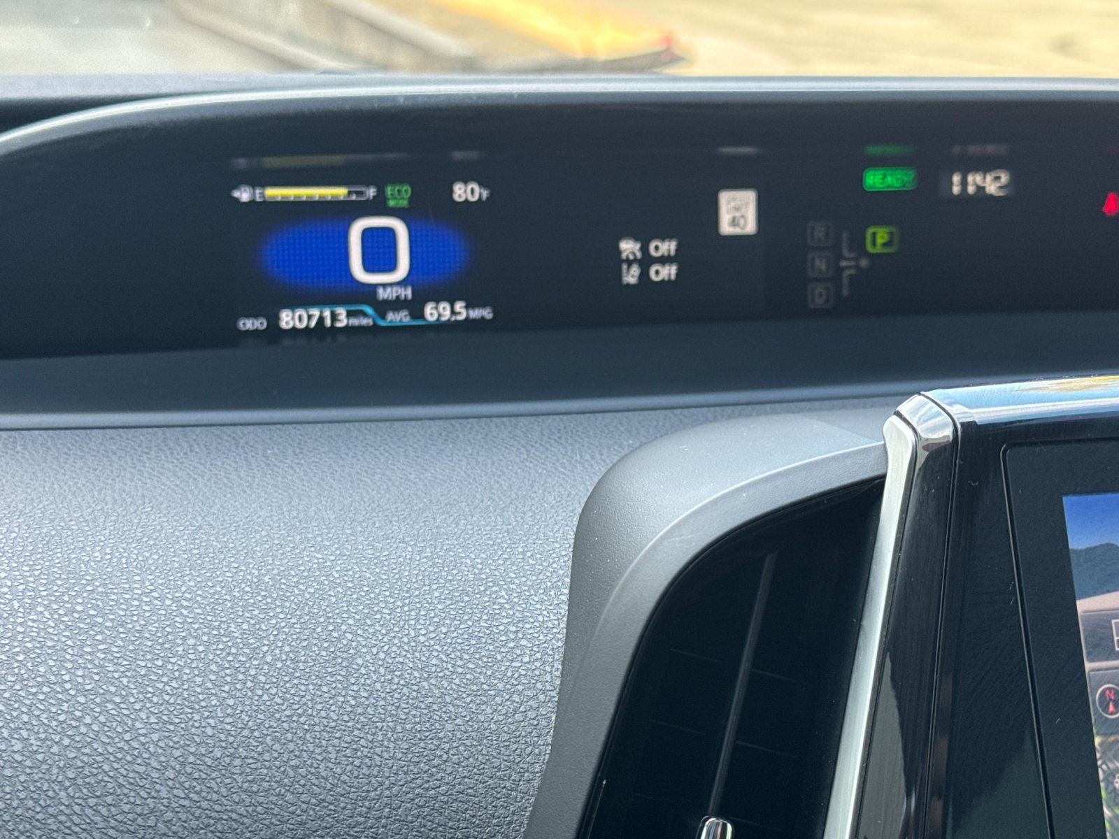 Used 2022 Toyota Prius Prime XLE FWD image 25