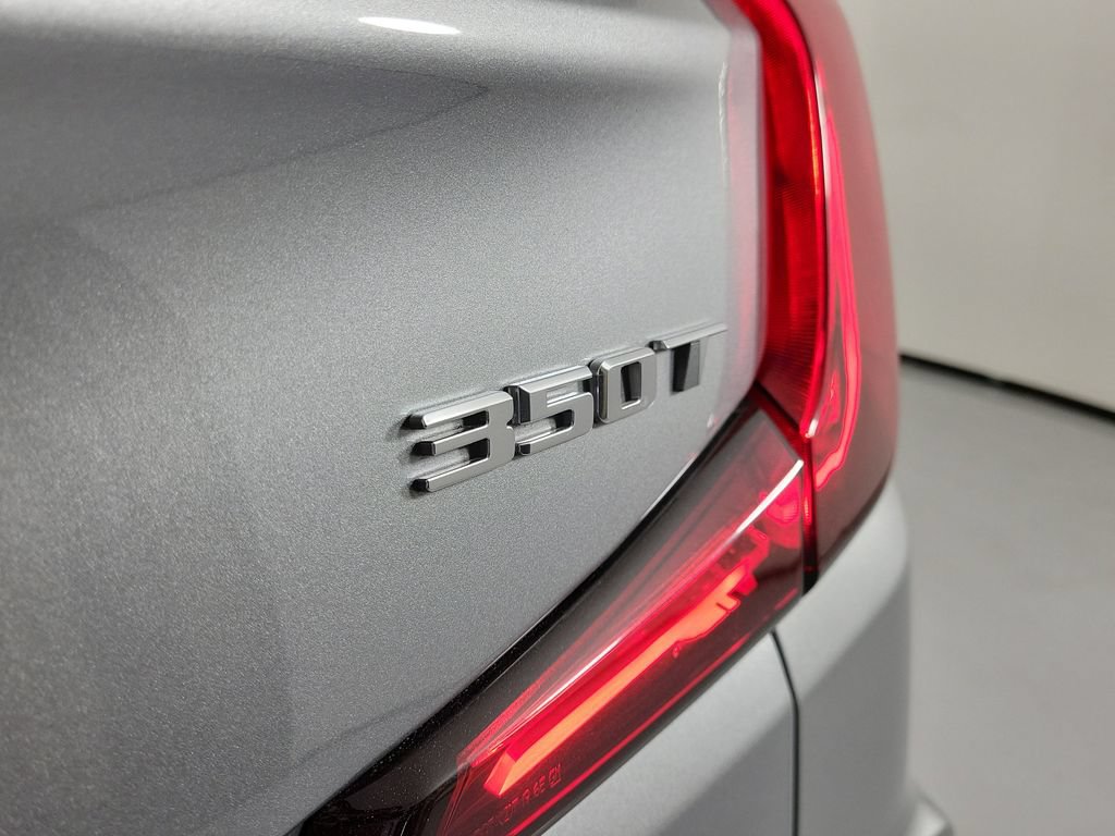 Certified 2024 Cadillac XT4 Premium Luxury AWD/4WD image 7