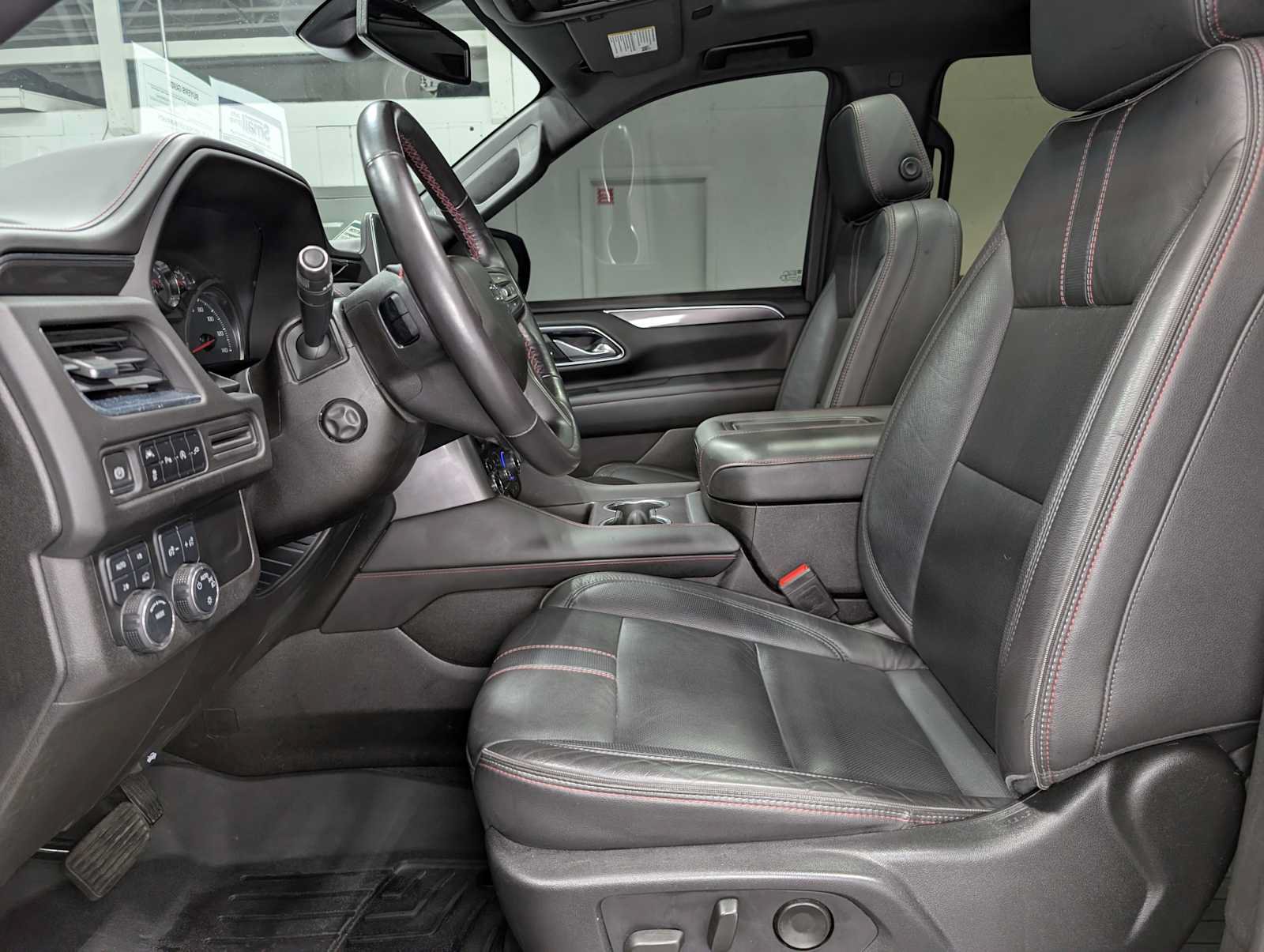 Certified 2021 Chevrolet Tahoe RST w/ Luxury Package AWD/4WD image 4