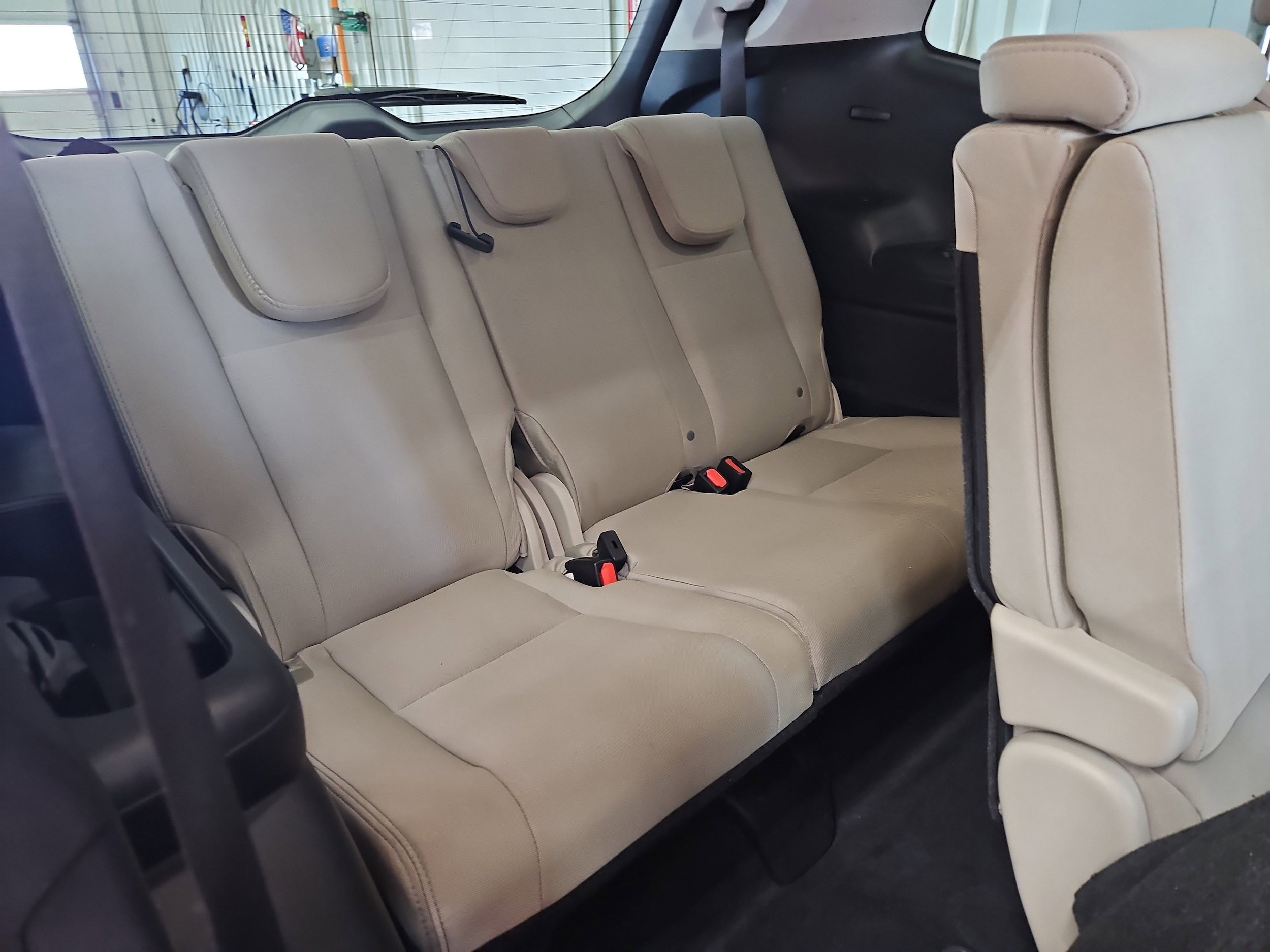 Used 2025 Subaru Ascent Premium AWD/4WD image 13