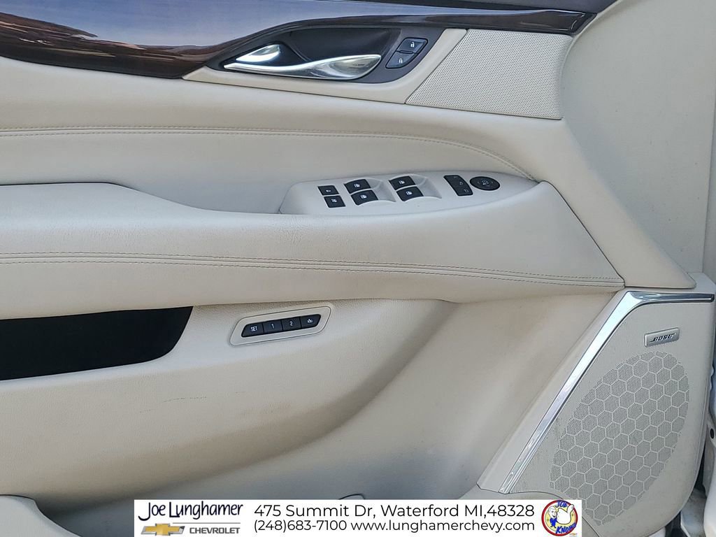Certified 2016 Cadillac Escalade ESV Luxury image 24