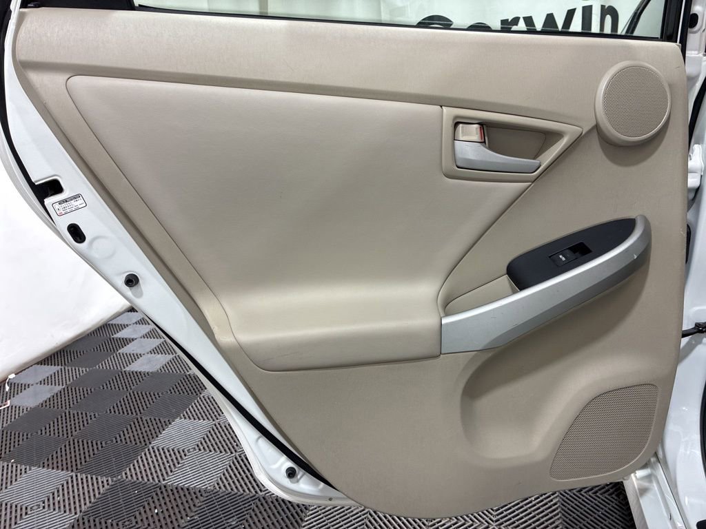 Used 2010 Toyota Prius Five image 19
