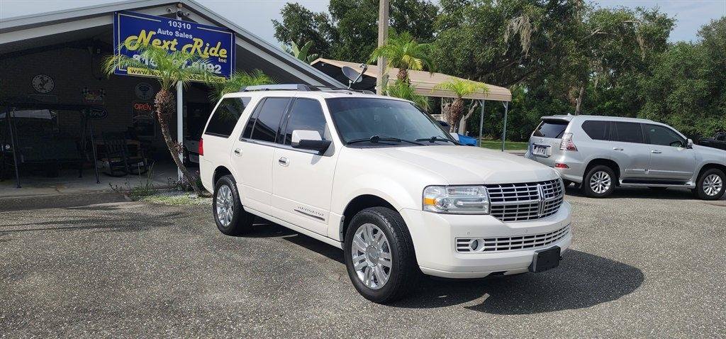 Used 2012 Lincoln Navigator 2WD image 2