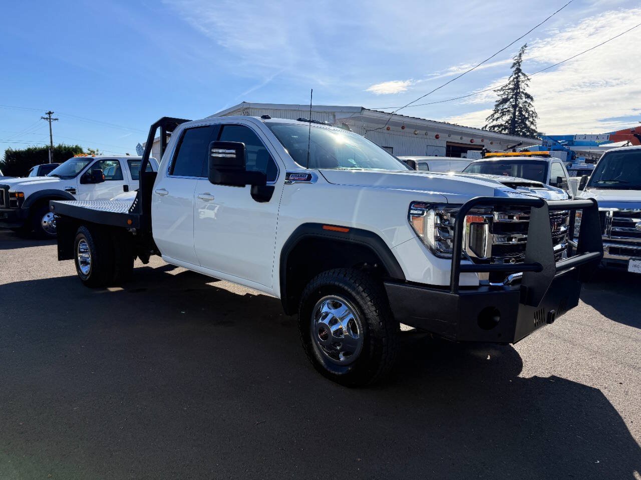 Used 2021 GMC Sierra 3500 SLE w/ SLE Convenience Package AWD/4WD image 1