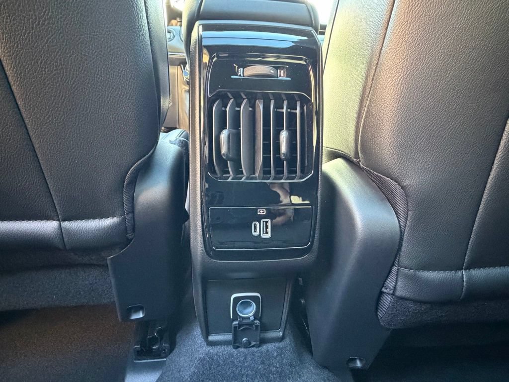 New 2026 Jeep Compass Latitude w/ Sun and Sound Group AWD/4WD image 25
