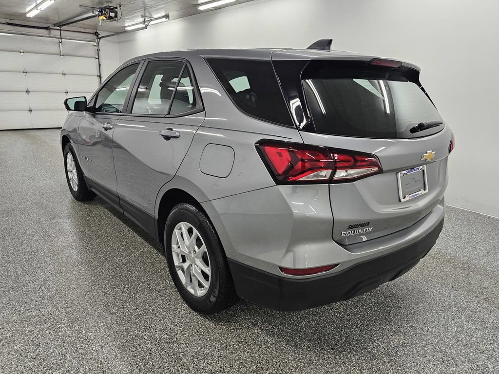 Used 2024 Chevrolet Equinox LS FWD image 7