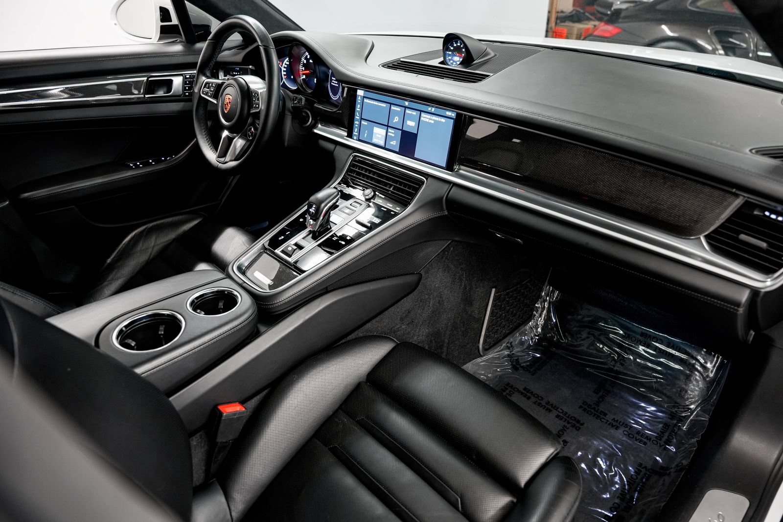 Used 2018 Porsche Panamera Turbo Sport Turismo AWD/4WD image 28