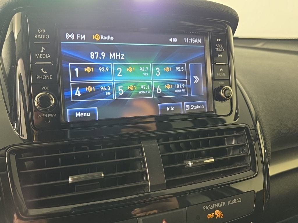 Used 2022 Mitsubishi Eclipse Cross ES image 18