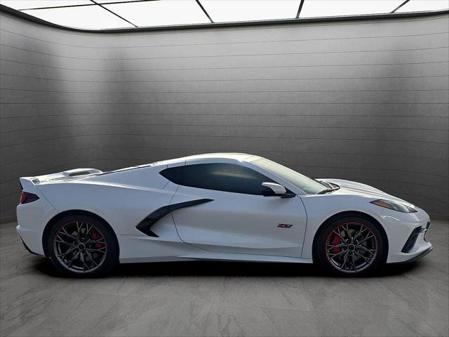 Used 2023 Chevrolet Corvette Stingray Premium Cpe w/ Z51 Performance Package image 8