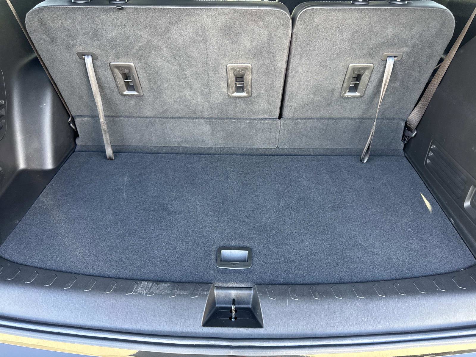 Used 2022 Chevrolet Traverse Premier image 22