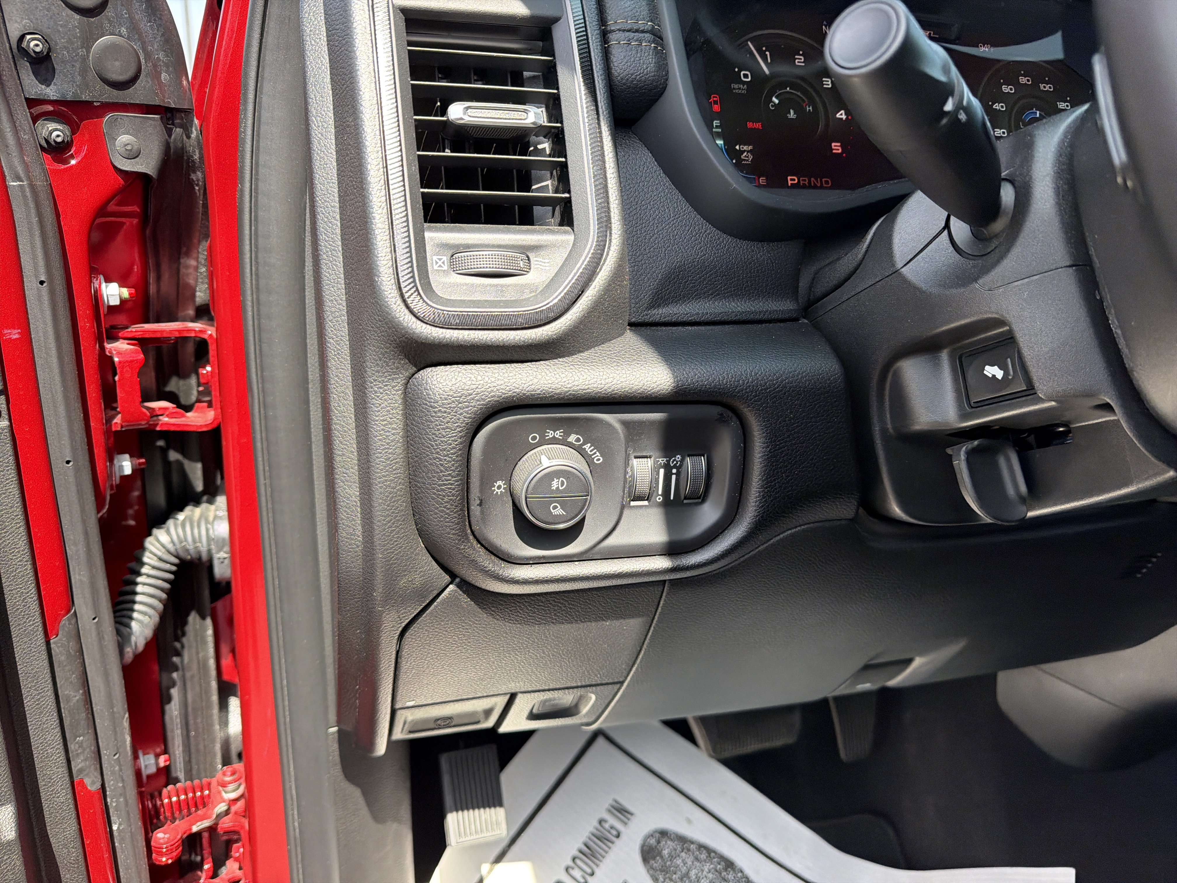 Used 2026 RAM 2500 Rebel AWD/4WD image 17