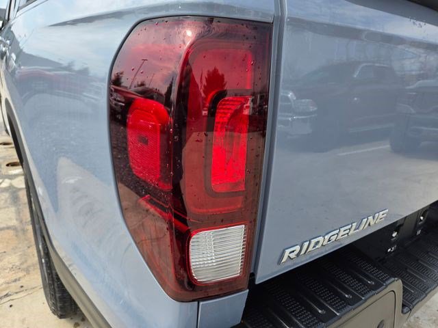 Used 2023 Honda Ridgeline RTL-E image 4