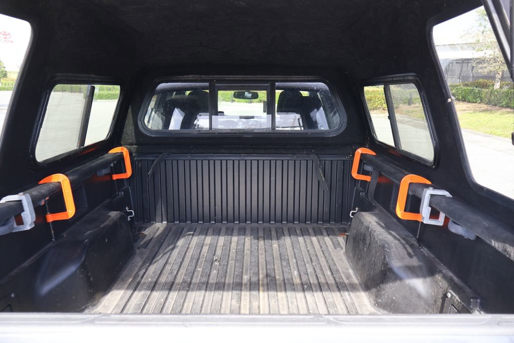 Used 2012 Toyota Tacoma 4x4 Double Cab w/ SR5 Pkg image 22