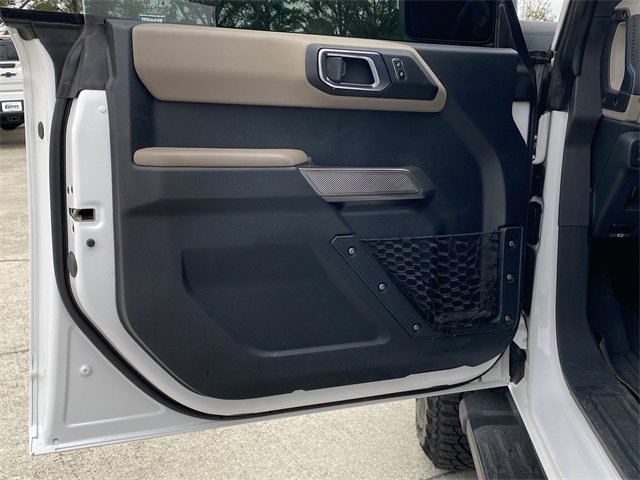 Used 2022 Ford Bronco Wildtrak image 24