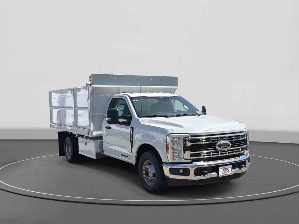 New 2026 Ford F350 XL w/ XL Chrome Package RWD image 3