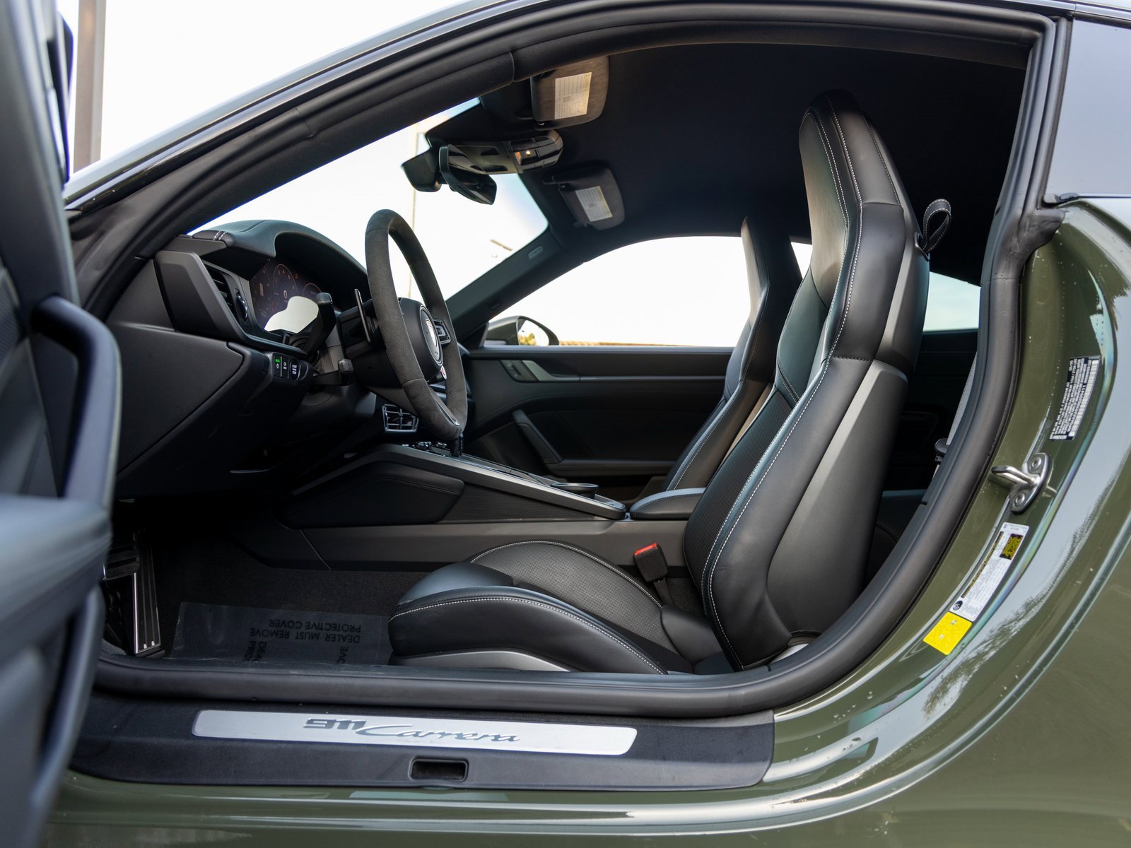 Certified 2025 Porsche 911 Carrera image 29