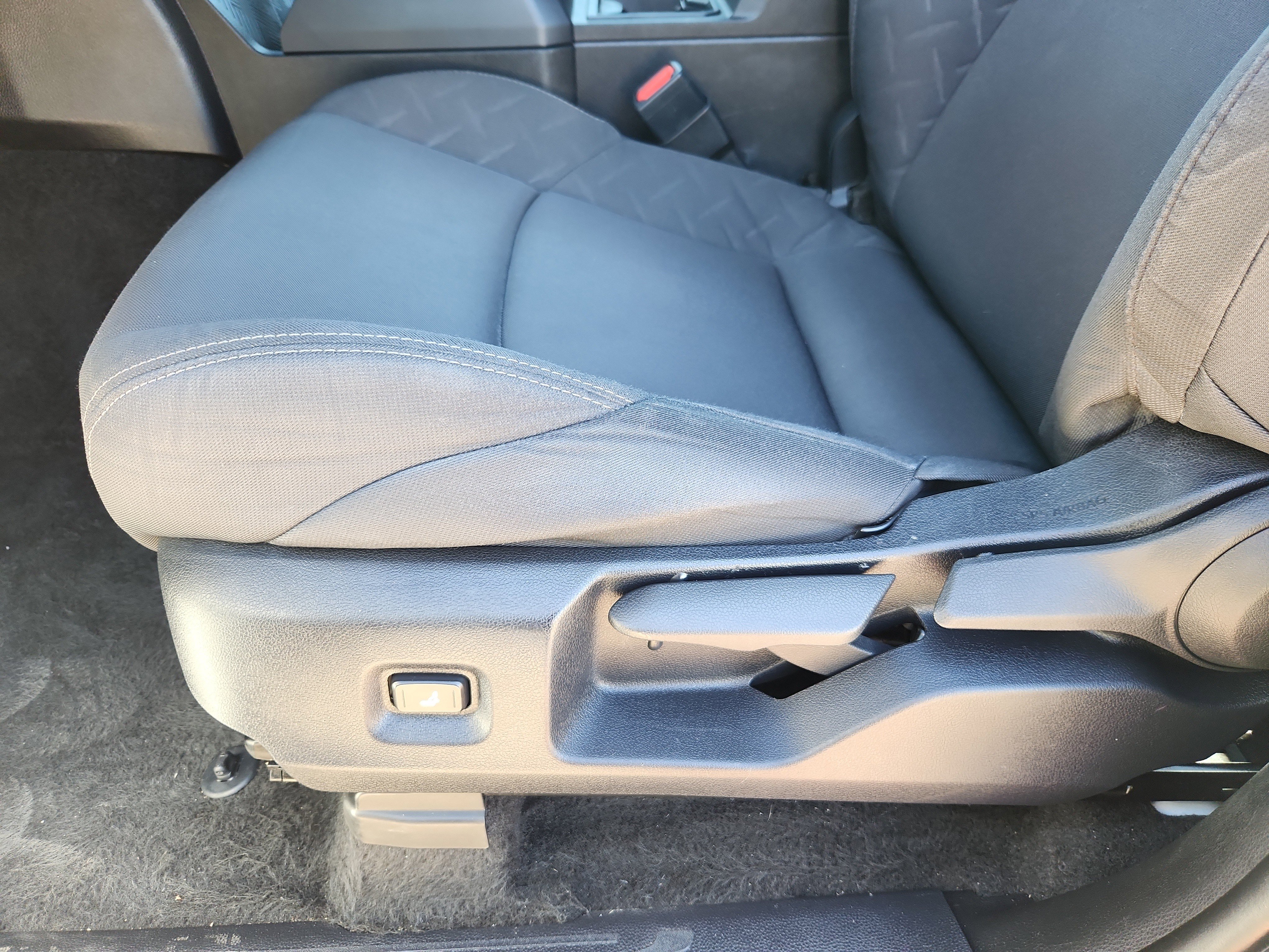 Used 2024 Toyota Tacoma SR RWD image 12
