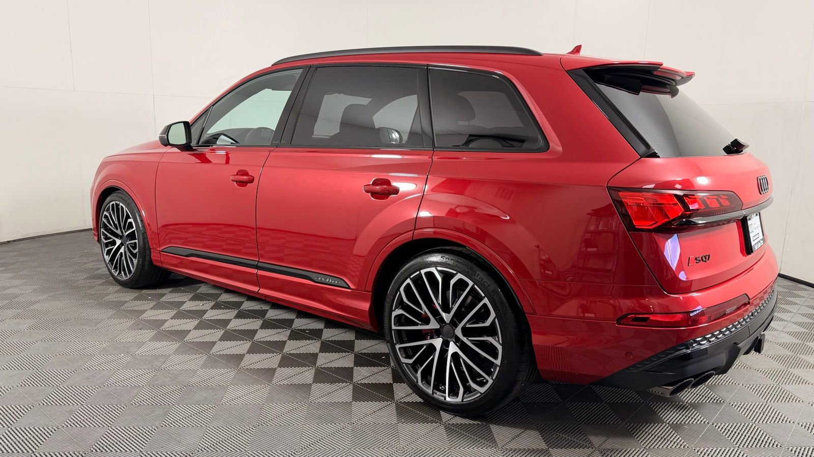 New 2026 Audi SQ7 Prestige image 8