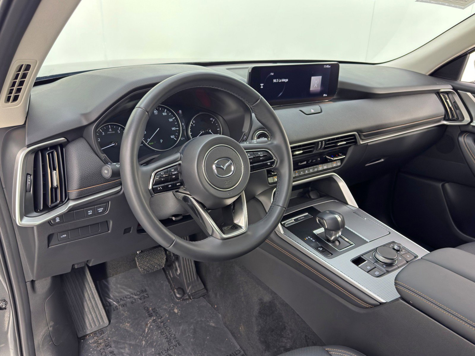 Used 2024 MAZDA CX-90 3.3 Turbo w/ Preferred Package image 12