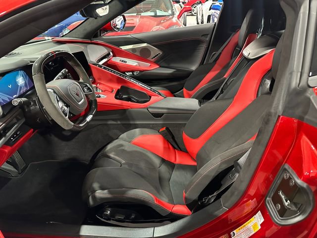 Used 2024 Chevrolet Corvette Z06 RWD image 12