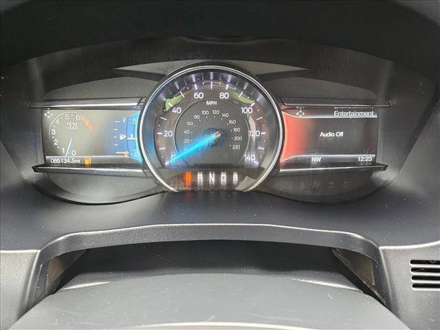 Used 2019 Ford Explorer XLT w/ Equipment Group 201A image 11